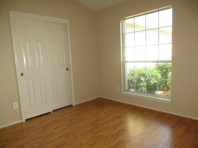 Building Photo - 4110 Natural Bridge Ct