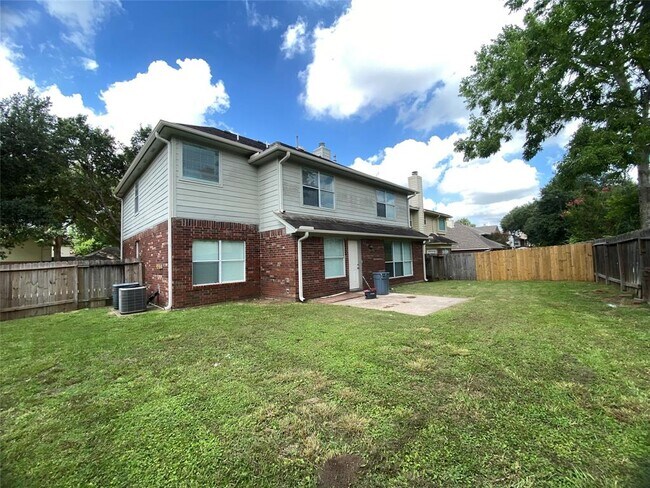 Building Photo - 15706 Springfield Dr
