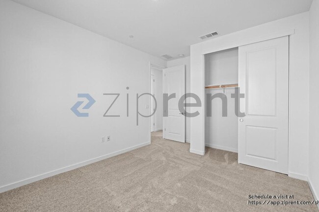 Building Photo - 1710 Halo Ave