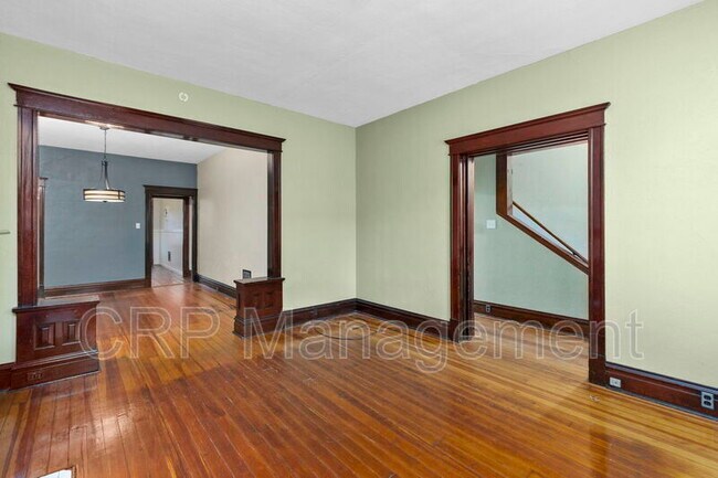 Building Photo - 3404 Hartford St