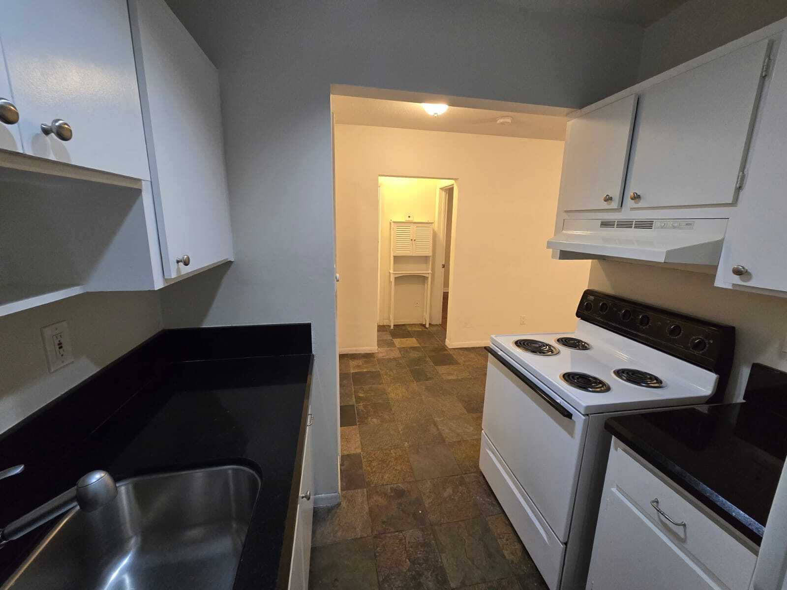 Building Photo - 1500 SW 1st St