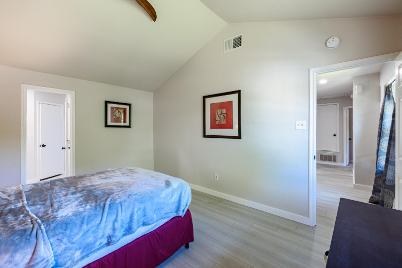 Building Photo - 12315 Thompkins Dr