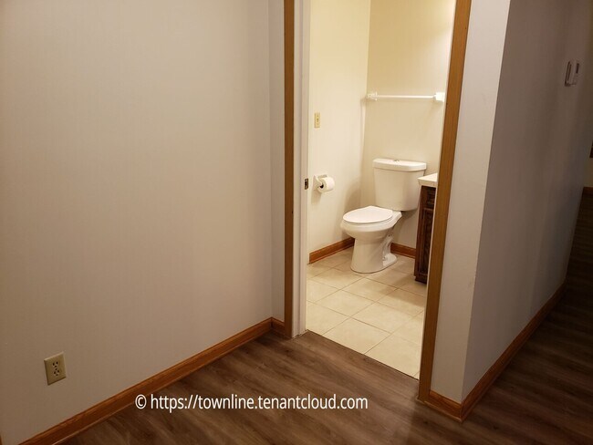 Building Photo - 1314 Camden Way