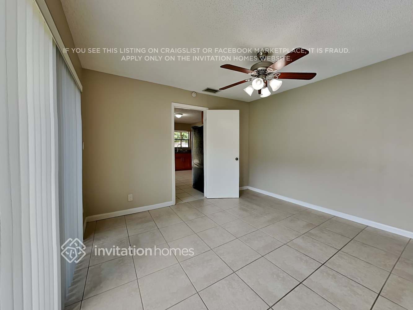 Building Photo - 21535 Chipmunk Ln
