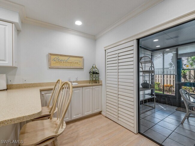 Building Photo - 825 Reef Point Cir