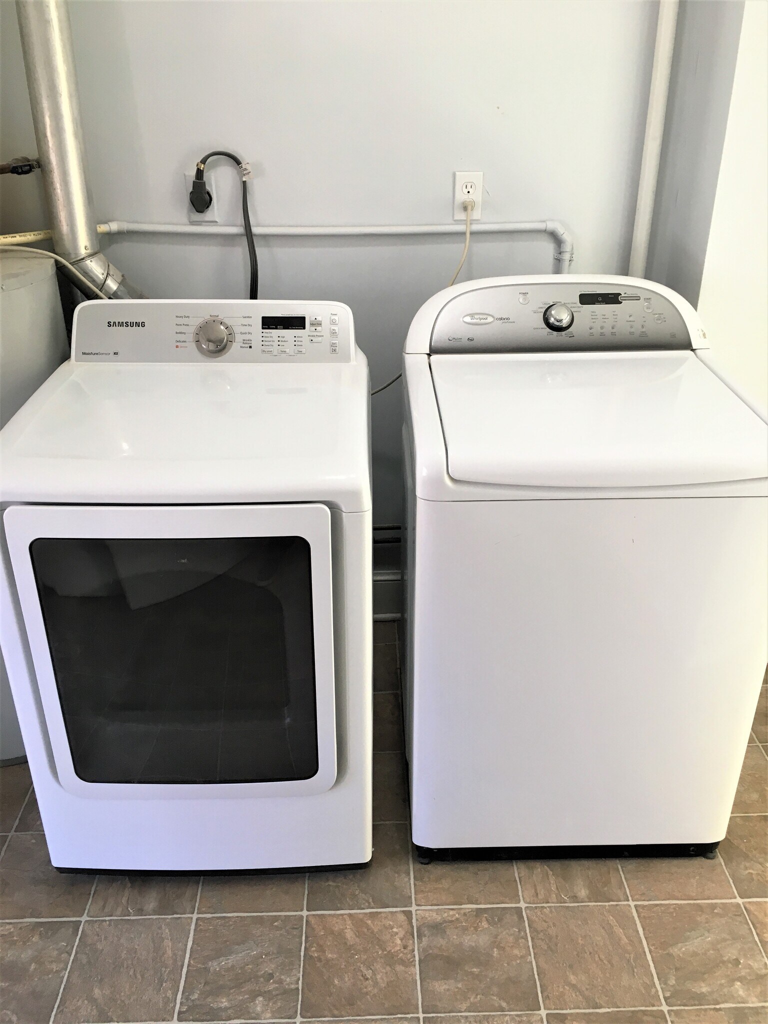 Building Photo - 25 W Boscawen St