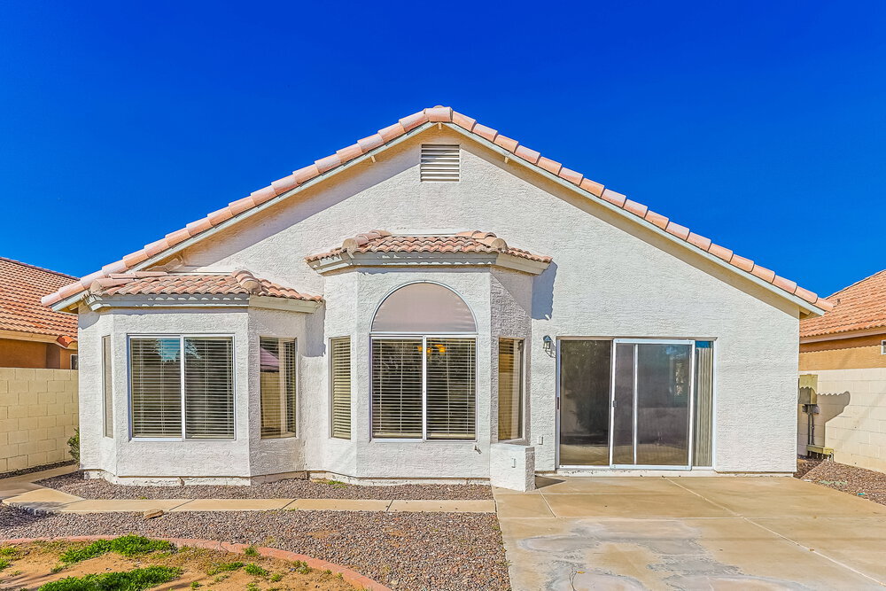 Building Photo - 1247 E Cindy St