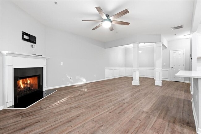 Building Photo - 1709 Caswell Pkwy