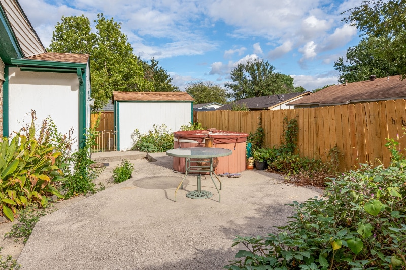 Building Photo - 406 Marsha St