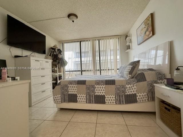 Building Photo - 13951 Kendale Lakes Cir