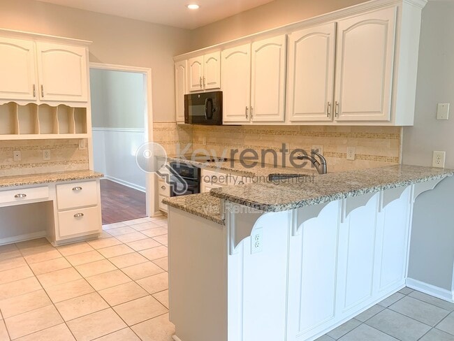 Building Photo - 7716 Royal Harbour Cir
