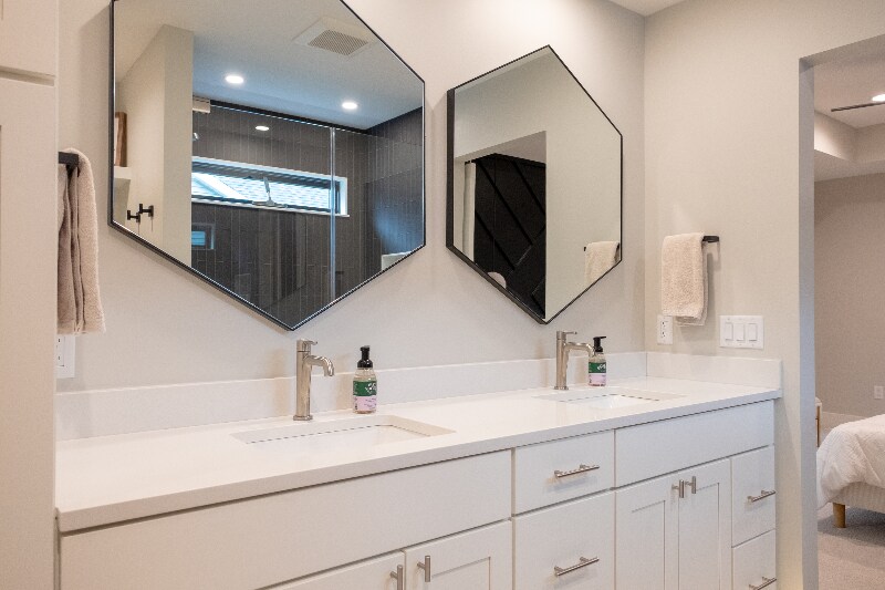 Building Photo - 7269 Yellowstone Dr