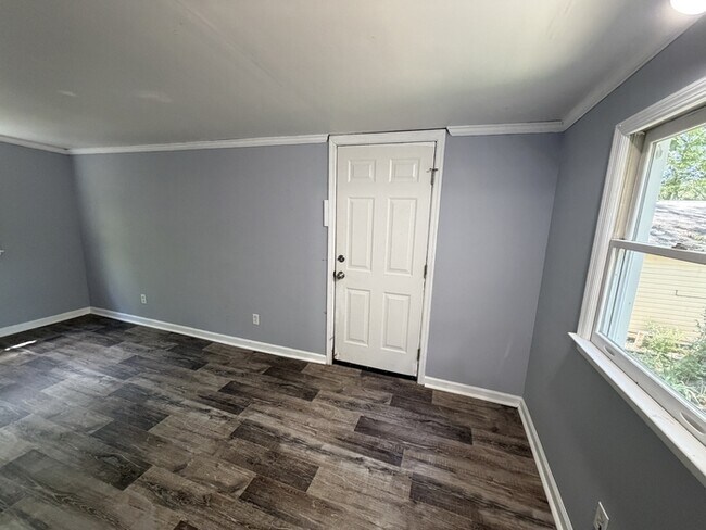 Building Photo - 5545 Old Winnsboro Rd