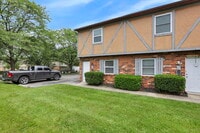 Building Photo - 6882 Garden Terrace Rd