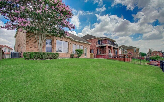 Building Photo - 18015 Darling Point Ct
