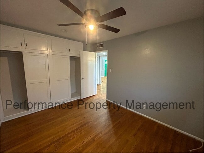 Building Photo - Cute 2 Bed/1 Bath Home in SW Bakersfield w/ RBP & $0 Deposit Option