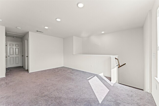 Building Photo - 5826 Savanna Pasture Rd