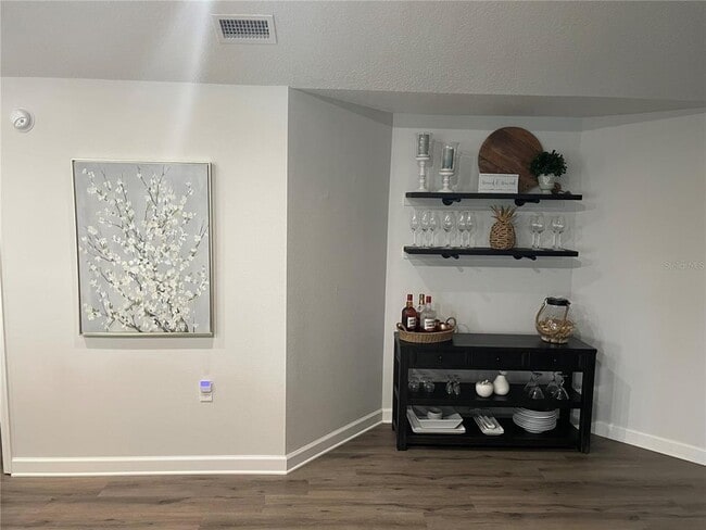 Building Photo - 6268 Sandpipers Dr