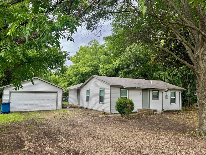 Primary Photo - 728 Hilltop Cir