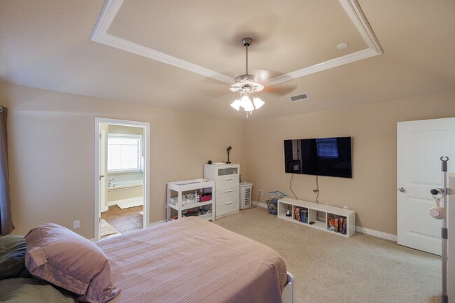 Building Photo - For Lease