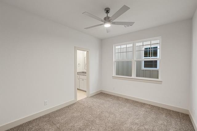 Building Photo - 506 E Kimball St