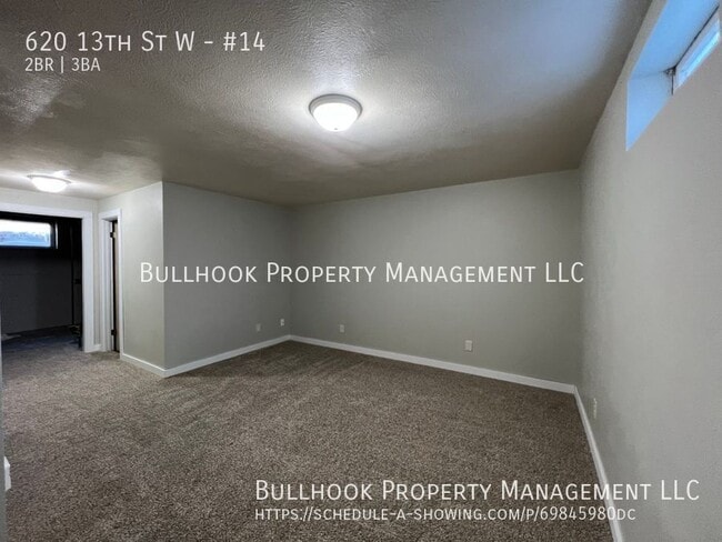 Building Photo - 620 13th St W