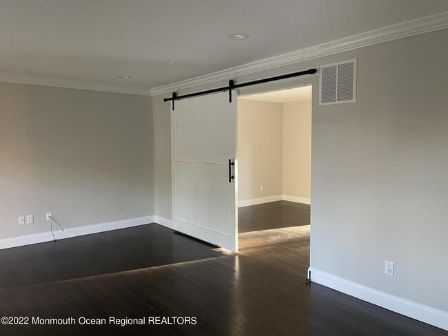 Building Photo - 5 Stockport Way