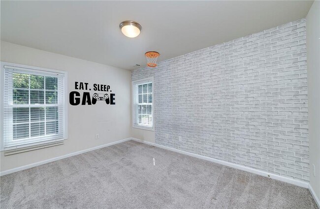 Building Photo - 1120 Bagwell Dr NW