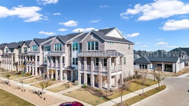 Building Photo - Live Elevated in the Heart of Viridian – S...