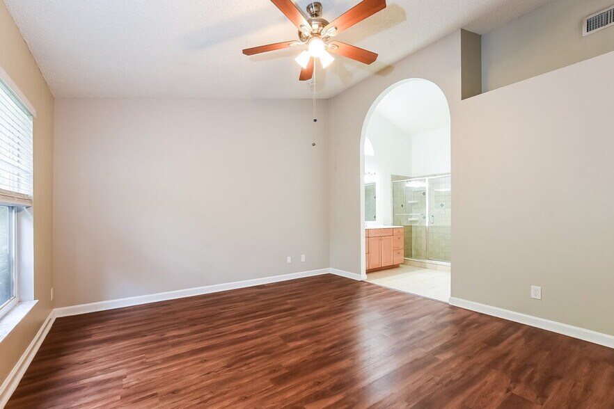 Building Photo - 7757 Fox Knoll Pl