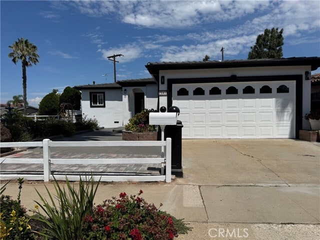 Building Photo - 2541 Ridgeland Rd