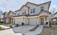 Building Photo - 3303 Elija St