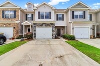 Building Photo - 3 Bed, 2. 5 Bath Like New Townhome in Richmond Hill