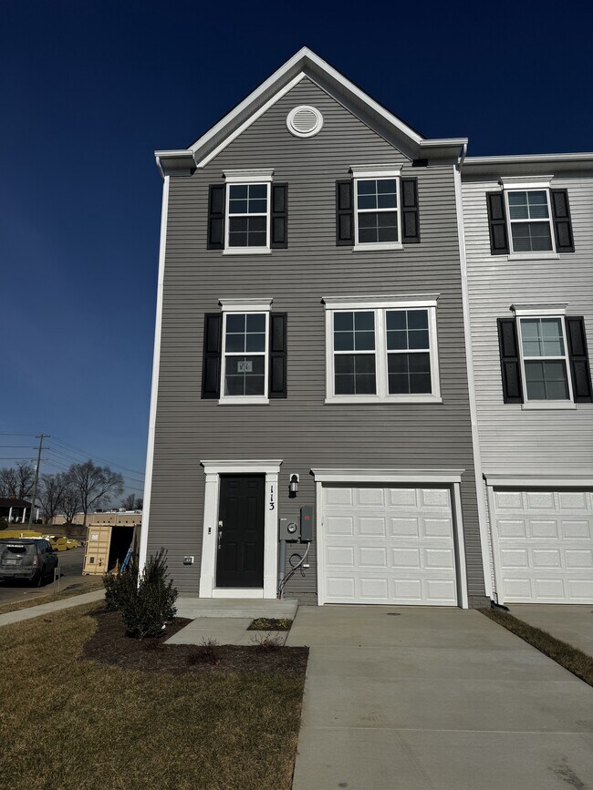 Building Photo - 113 Canning Rd