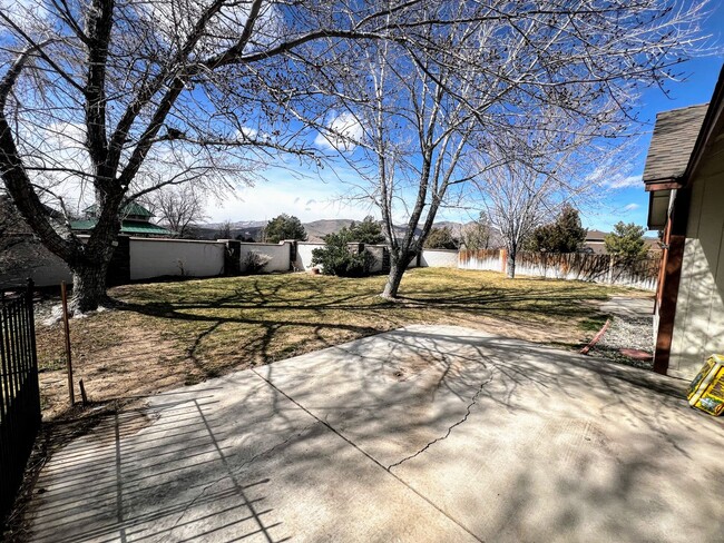 Building Photo - Dayton Valley Golf Course Rental