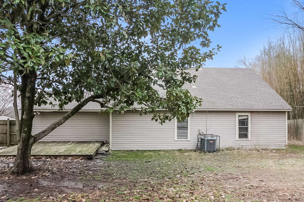 Building Photo - 8229 Valley Ridge Trail