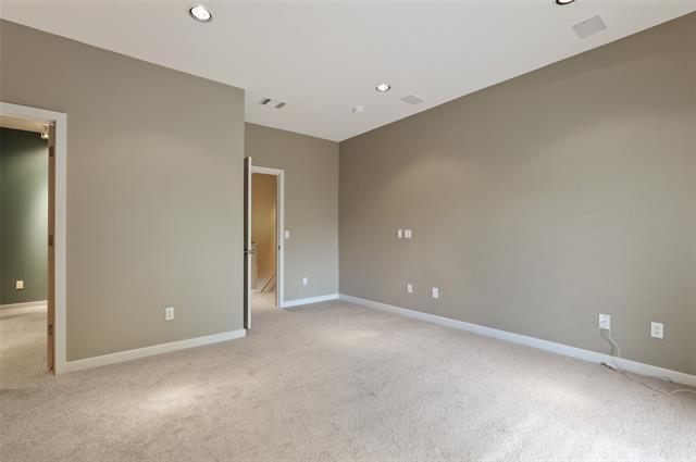 Building Photo - 4100 Travis St