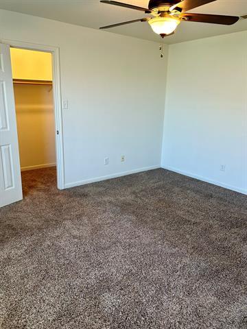 Building Photo - 313 Cedar Ridge Dr