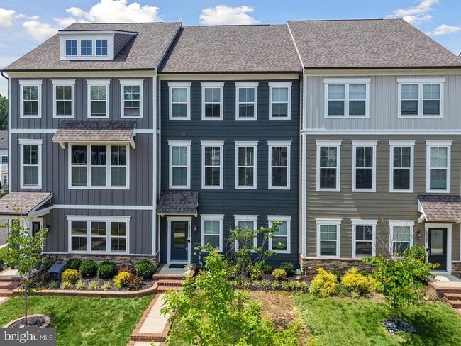 Building Photo - 1758 Autumn Maple Leaf Dr