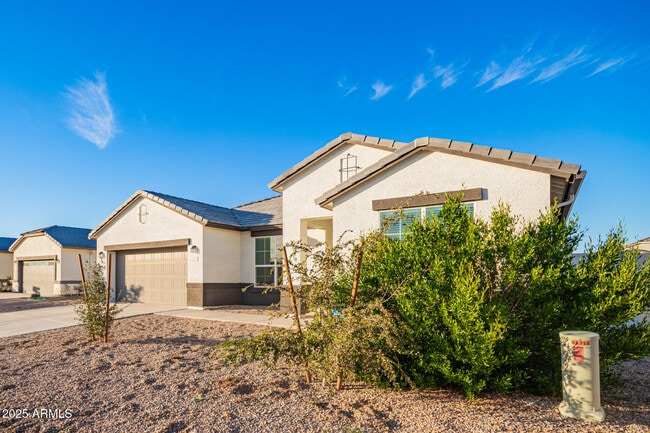 Building Photo - 37728 W San Capistrano Ave