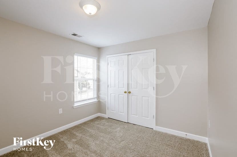 Building Photo - 4006 Linville Falls Ln