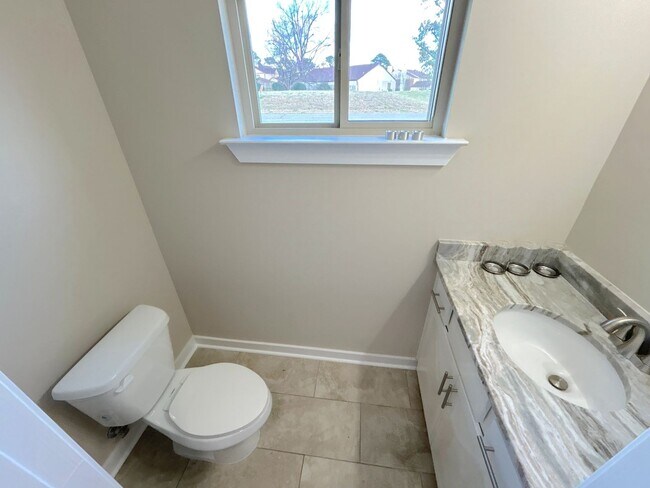 Building Photo - 2832 Epping Way Dr