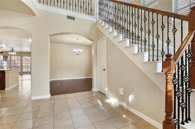 Building Photo - 212 Chester Dr