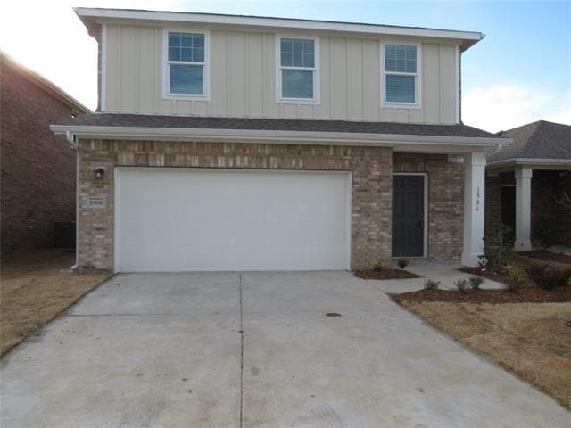 Building Photo - 1906 Chapel Hl Rd