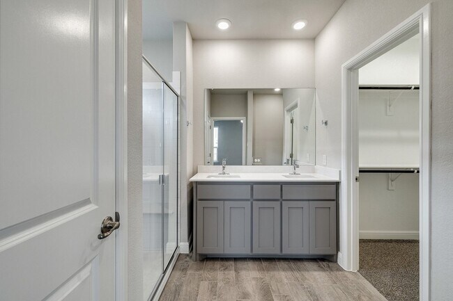 Building Photo - 14616 Bootes Dr