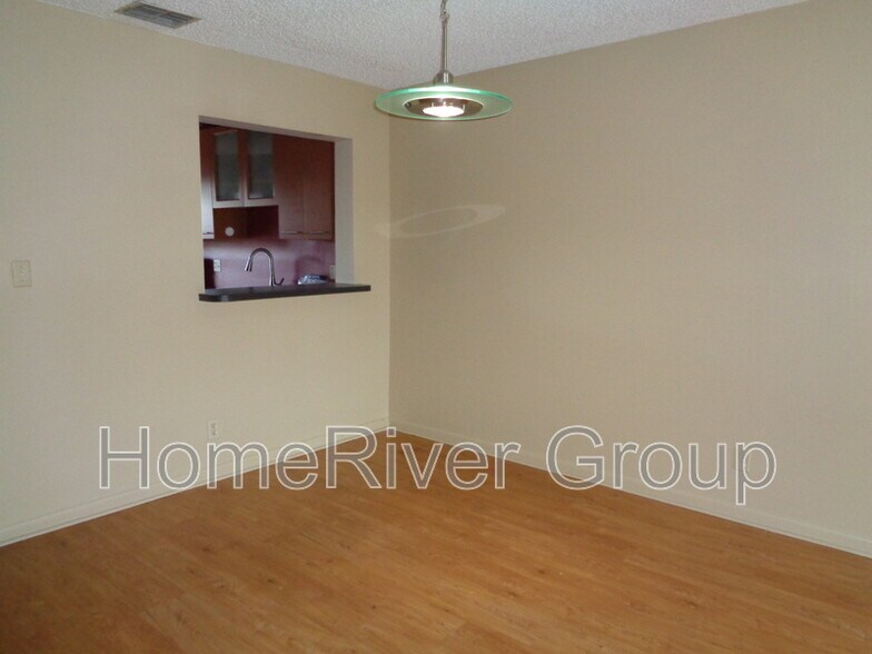 Building Photo - 1384 NW 97th Ter