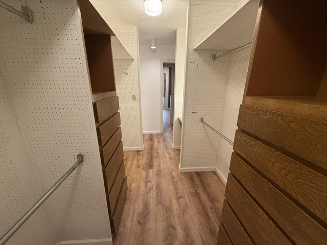 Building Photo - 17482 Falling Water Rd