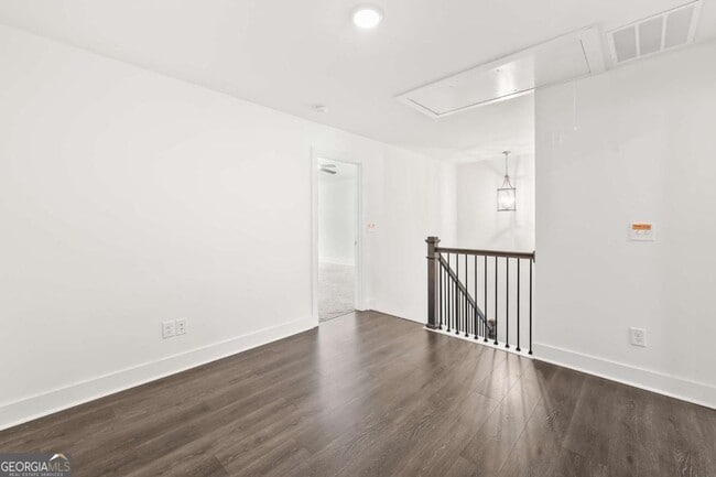 Building Photo - 98 Auburn Valley Wy