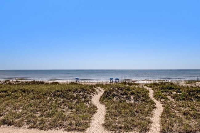 Building Photo - 4776 Amelia Island Pkwy