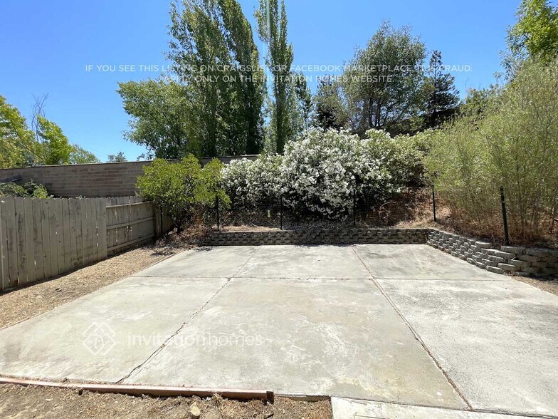 Building Photo - 9419 Berkshire Ln